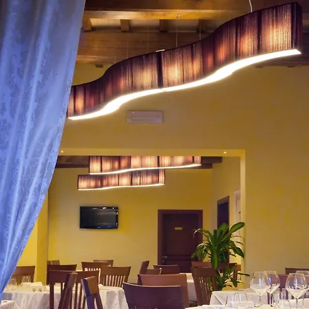 Relais Fornari カメリーノ