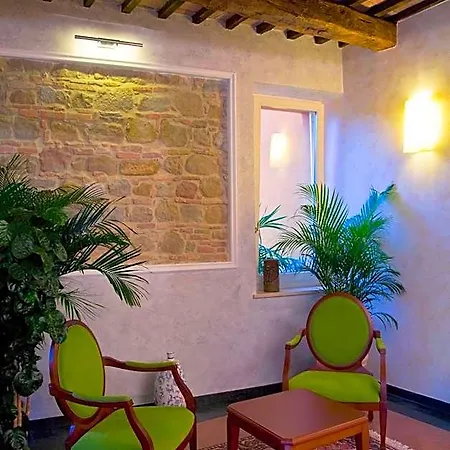 Relais Fornari Hotel 4*