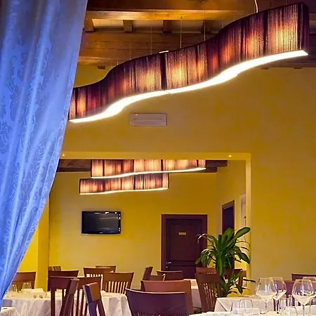 Hotel Relais Fornari 4*